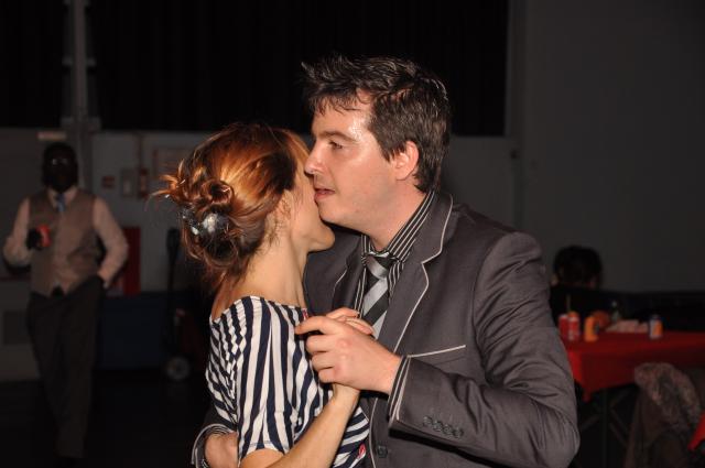 min 2010 11 13 fous swing 383